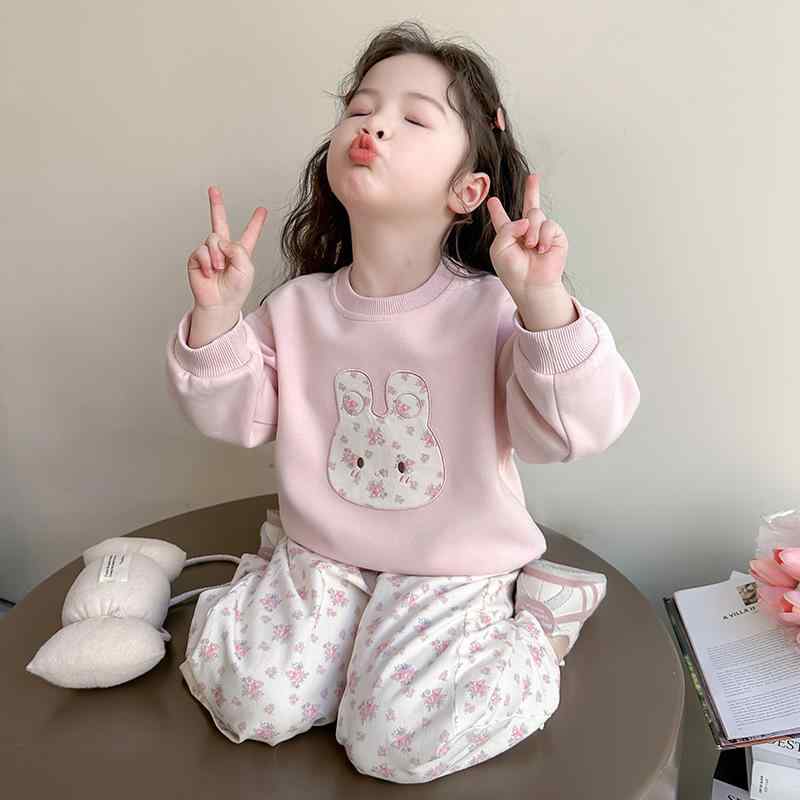 スウェット セットアップ キッズ 女の子 うさぎ 小花柄 長袖 トレーナー パンツ 2点セット 韓国風 カジュアル スポーツ 普段着 部屋着 春夏 綿混 ピンク 厚手
