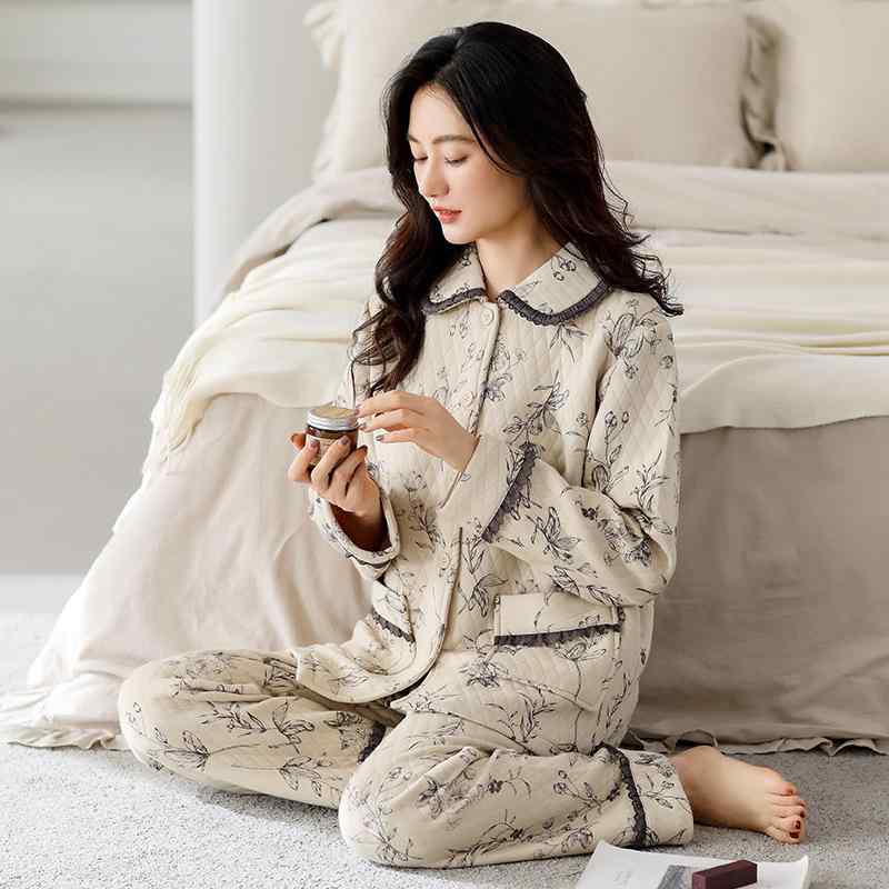パジャマ レディース ミセス 女性用 秋冬 綿100% キルト 厚手 保温 前開き 長袖 上下セット 高級感 ルームウェア ナイトウェア 部屋着 快適