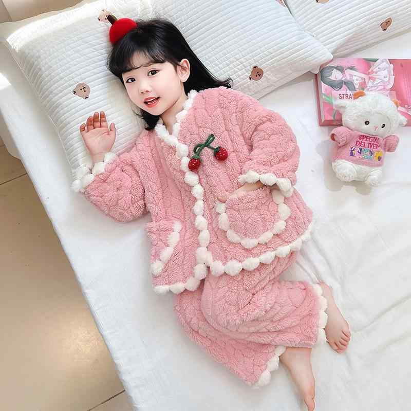 パジャマ キッズ 女の子 秋冬 サンゴフリース 裏起毛 厚手 保温 ルームウェア 子供服 プリンセス キャラクター柄 さくらんぼ柄 寝巻き 柔らかい ふわふわ 部屋着 かわいい
