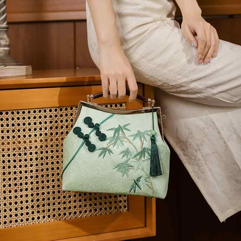 がま口バッグ レディース 女性用 チャイナドレス風 レトロ クラシック ハンドバッグ ショルダーバッグ 手提げ 斜めがけ スクエア 刺・墸 タッセル ポリエステル コットン パーティー デイリー