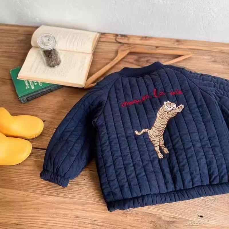 アウター ベビー 男の子 女の子 韓国風 キャラクター 動物 刺繍 厚手 中綿入り 暖かい 防寒 秋冬 子供服 コットン 普段着 お出かけ かわいい おしゃれ ファスナー 丸襟 ネイビー オフホワイト