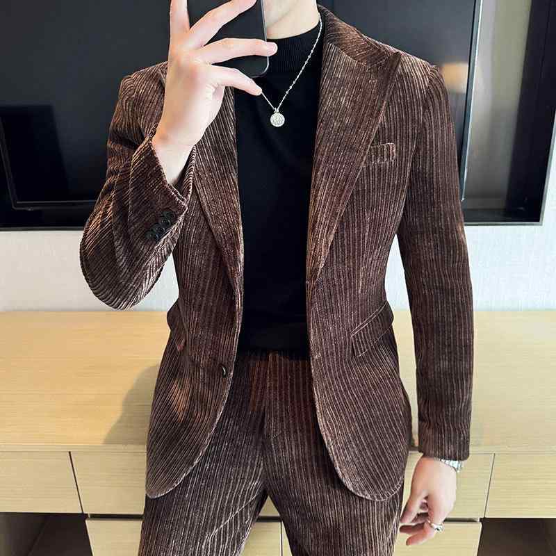 背広 メンズ 成人男性用 か細い相応う コール天 セットアップ 無地 商行為 フォーマル 上衣 スポーツジャケット 韓国風 格好のいい 流行り ピークドラペル 2つ名取り草 秋冬 黒いこと まっ黒い緑であること モカ