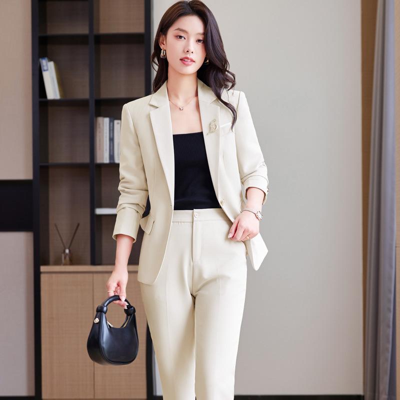 セットアップ レディース 秋冬 長袖 ジャケット スラックス 上下セット オフィス ビジネス 通勤 事務服 制服 接客 受付 ホテル マネージャー きれいめ エレガント 上品 スタイリッシュ ポリエステル 伸縮性