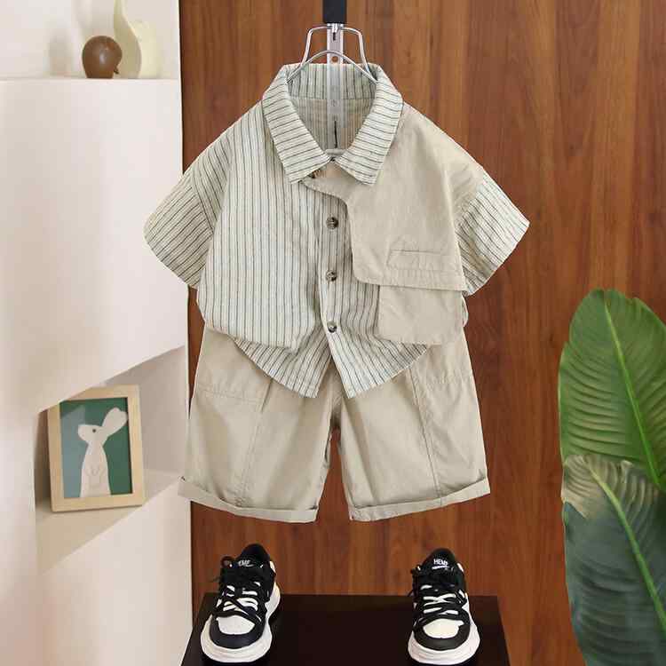 キッズ 男の子 半袖シャツ パンツ 上下セット セットアップ 2点セット 春夏 ストライプ柄 七分丈 薄手 綿混紡 カジュアル おしゃれ 普段着 お出かけ クール グリーン カーキ