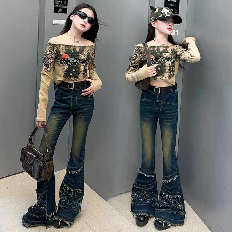 デニムパンツ 女の子 キッズ ジュニア 春秋 ハイウエスト ウエストゴム ラインストーン フレア ストレート ロングパンツ 細見え トレンド カジュアル 普段使い 柔らか素材 ボトムス画像