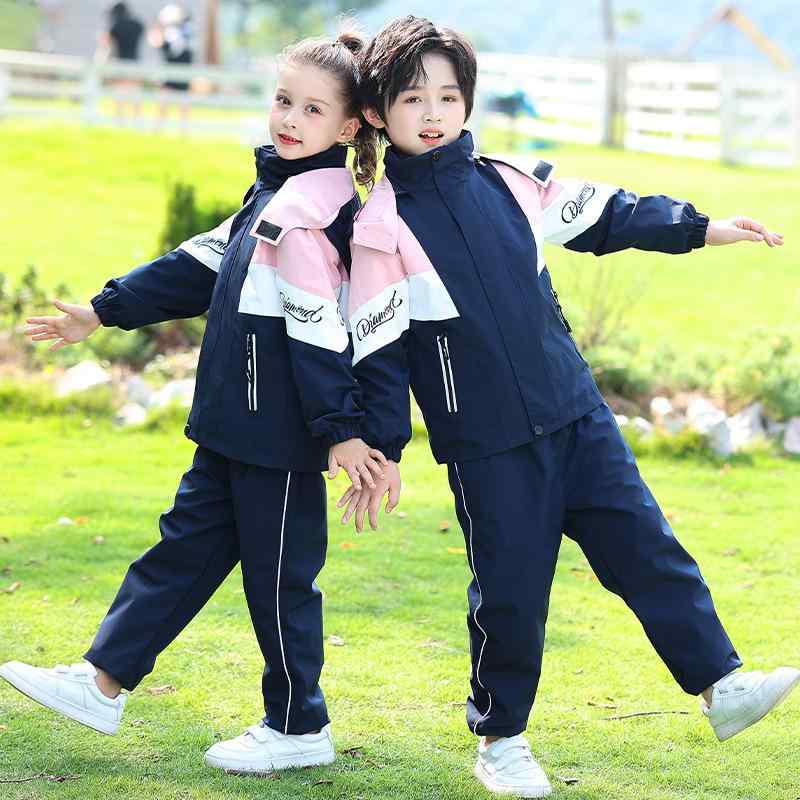スクールウェア キッズ 子供 男女兼用 幼稚園服 学生服 ウィンドブレーカー ジャケット セットアップ 3点セット 秋冬 春秋 防寒 防風 撥水 難燃性 着脱可能フード ジップアップ 切り替え ポリエステル 通園 通学 アウトドア 普段使い