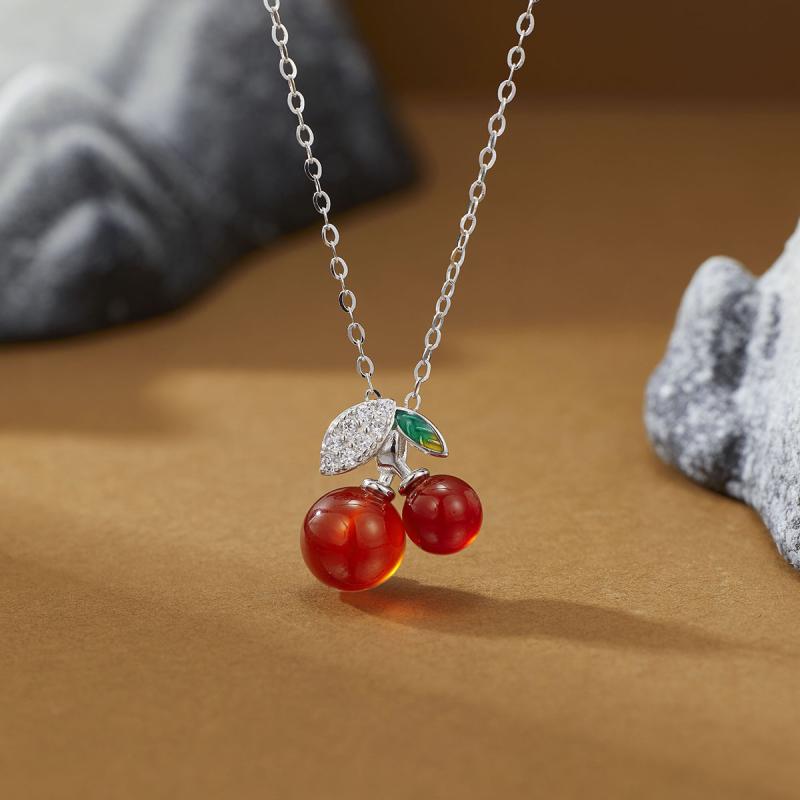 ネックレス レディース S925 シルバー レッドメノウ さくらんぼ モチーフ 高級感 鎖骨見せ かわいい 華奢 フェミニン カジュアル オフィス 普段使い デイリー