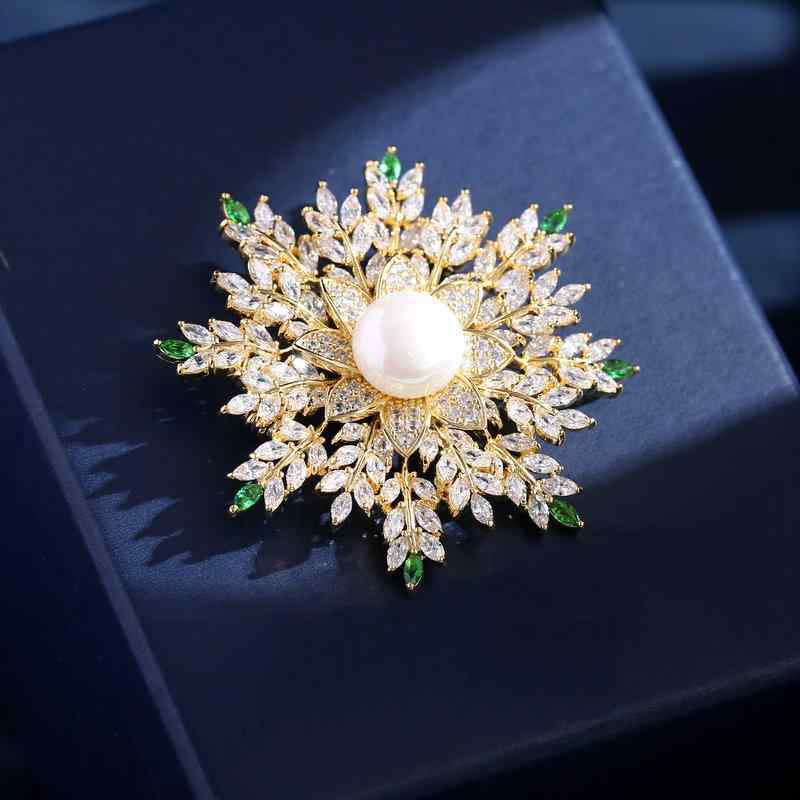 ブローチ レディース パール 雪の結晶 ダブルフラワー 花 ジルコニア装飾 銅製 レトロ ヴィンテージ 欧米風 エレガント 上品 高級感 秋冬 ジャケット コート スーツ フォーマル アクセサリー