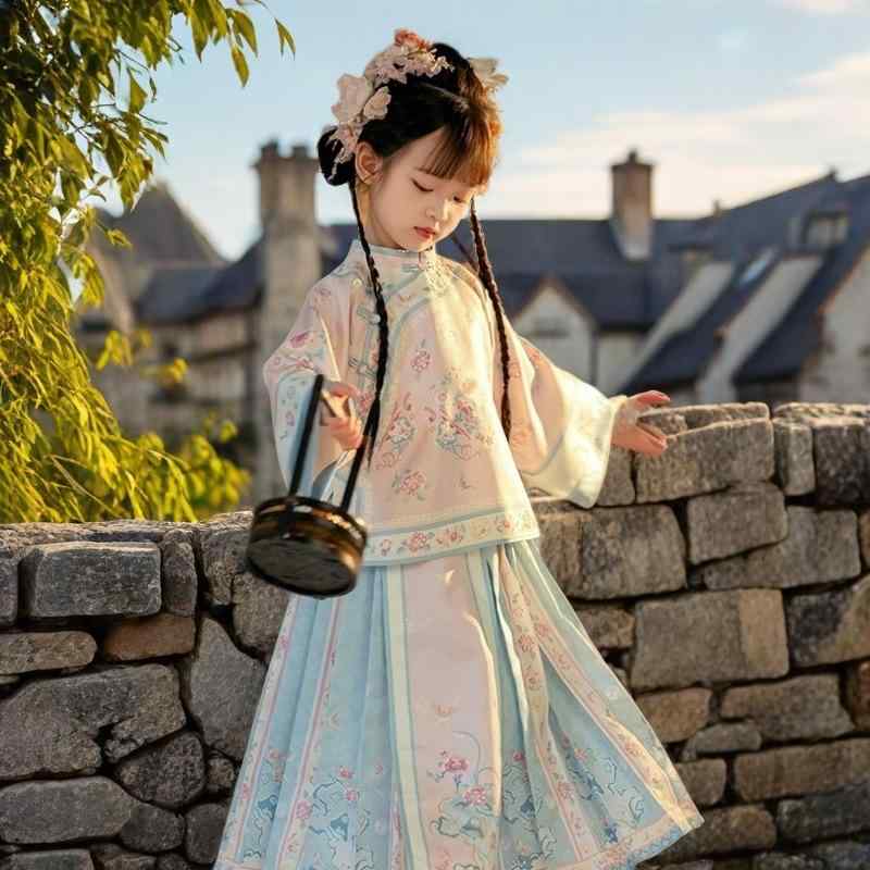 漢服 女の子 女児 ジュニア キッズ 中大童 ピンク 馬面スカート 宮廷風 中国風 伝統衣装 再生繊維 セットアップ 上下セット 発表会 イベント 春秋