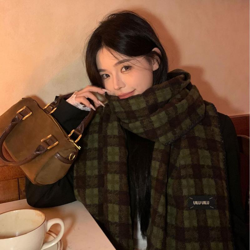 ストール 男女兼用 韓国風 緑チェック柄 厚手 暖かい 柔らか ふんわり 大判 ロング マフラー ショール フェイクカシミヤ アクリル 防寒 保温 カジュアル 秋冬 普段使い お出かけ