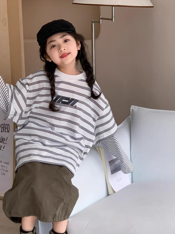 トレーナー 女の子 ジュニア ボーダー柄 スウェット フェイクレイヤード 重ね着風 韓国風 カジュアル ストリートファッション 普段着 通学 綿 コットン素材 白 春秋 かわいい トップス