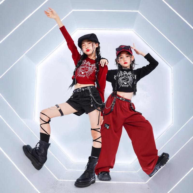 キッズダンスウェア 女の子 ジャズ ストリート ヒップホップ 発表会 ステージ パフォーマンス 衣装 コスチューム セットアップ 長袖 ショートパンツ コットン トレンド ファッション かっこいい クール 春秋 レッド ブラック