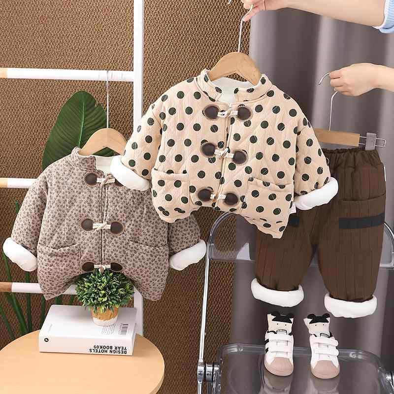 セットアップ ベビー 男の子 ニット セーター ダッフルボタン 中綿ジャケット 2点セット 秋冬 厚手 保温性 コットン 長ズボン 長袖 カジュアル おしゃれ