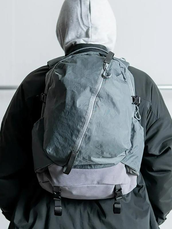 背嚢 メンズ 成人男性用 ユニ一発やる 男女兼用 山登り 山歩き 難民キャンプ 旅する アウトドア うしろ側容器に並べる 軽さ 撥水 雨合羽 通気性 ナイロン 心地好い 20L 35L 好いたらしい肩先馬具 春夏 薄墨色 黒いこと