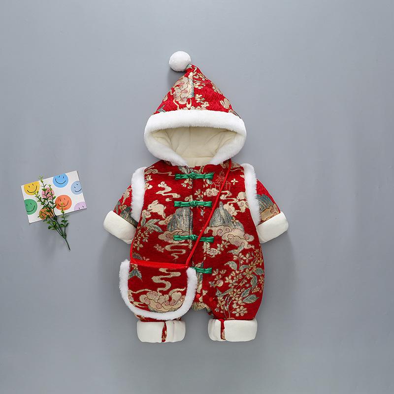 ロンパース カバーオール ベビー 新生児 男女兼用 冬物 厚手 防寒 赤色 吉祥花柄 チャイナ風 新年 お正月 お祝い 長袖 スナップボタン ポリエステル 普段使い お出かけ 記念撮影 出産祝い