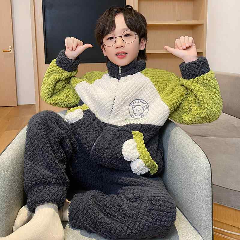 パジャマ 男の子 キッズ ジュニア ルームウェア 冬 サンゴフリース フランネル ポリエステル 厚手 裏起毛 あったか 保温 防寒 キャラクター柄 かわいい 快適 ふわふわ