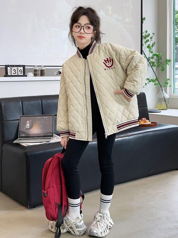 中綿ジャケット 女の子 ジュニア 秋冬 軽量 薄手 韓国風 ゆったり オーバーサイズ 野球ブルゾン フードなし ジップアップ ポリエステル 普段使い 通学 カジュアル
