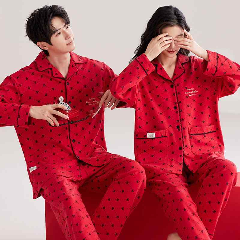 パジャマ レディース メンズ カップル ペア 新婚 結婚祝い ルームウェア レッド 赤 コットン 綿 長袖 春秋 上下セット 部屋着 寝間着 外出OK カジュアル シンプル