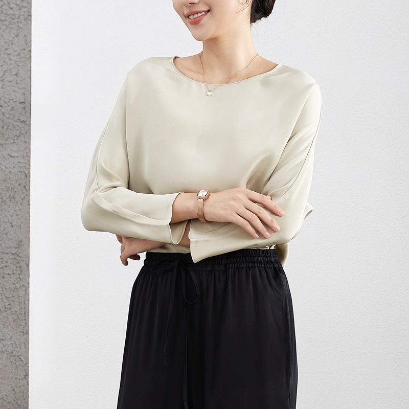 Tシャツ レディース 春夏 厚手 シルク クルーネック 長袖 プルオーバー ゆったり インナー 無地 上品 エレガント 通勤 オフィス｜way-ugo