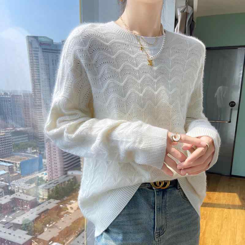 ニット セーター レディース 女性用 カシミヤ ウールブレンド エアリー ふわふわ 厚手 肉厚 ゆったり ルーズ オーバーサイズ プルオーバー クルーネック 丸首 長袖 ゆるふわ 抜け感 リラックススタイル 暖かい 防寒 秋冬