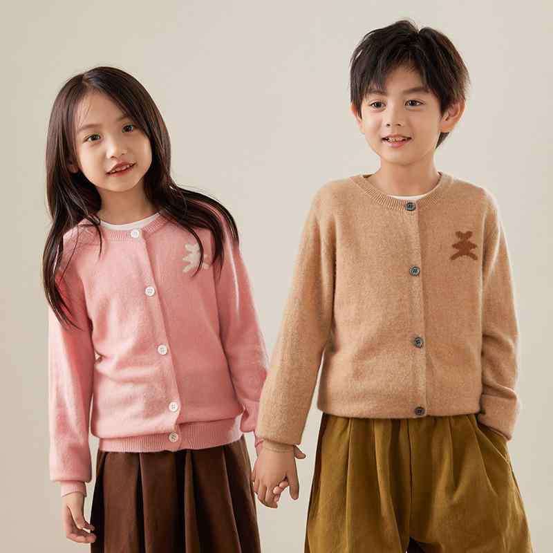 子供服 キッズ ベビー 男の子 女の子 男女兼用 秋冬 ニットカーディガン ウールセーター カシミヤ ラウンドネック クルーネック スクール風 ベーシック 前開き 長袖 柔らかい 肌触り良い カジュアル 着回し ピンク ブラック キャメル グレー