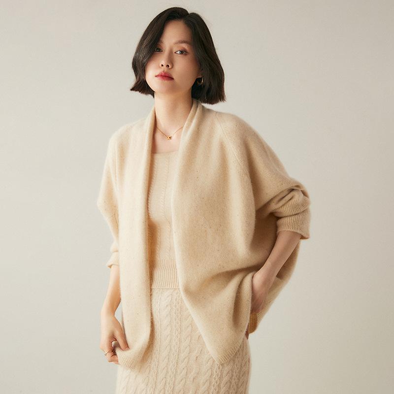 ショール カーディガン レディース カシミヤ ウール 銀糸 ゆったり ドルマンスリーブ ポンチョ セーター 秋冬 着回し 羽織り 保温性 普段使い 青系 黒 赤系