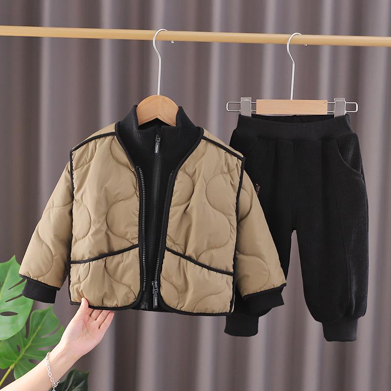 キッズ 男の子 冬 綿素材 厚手 保温 防寒 中綿ジャケット 裏起毛ジップアップ ロングパンツ セットアップ 3点セット 通園 普段使い グリーン