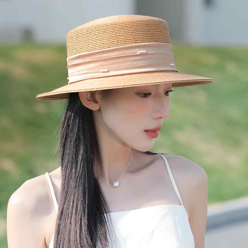麦わら帽子 レディース ストローハット ラフィアハット 平平帽 つば広 春夏 日よけ帽子 紫外線対策 UVカット 通気性 軽量 ファッション カジュアルバカンス｜way-ugo