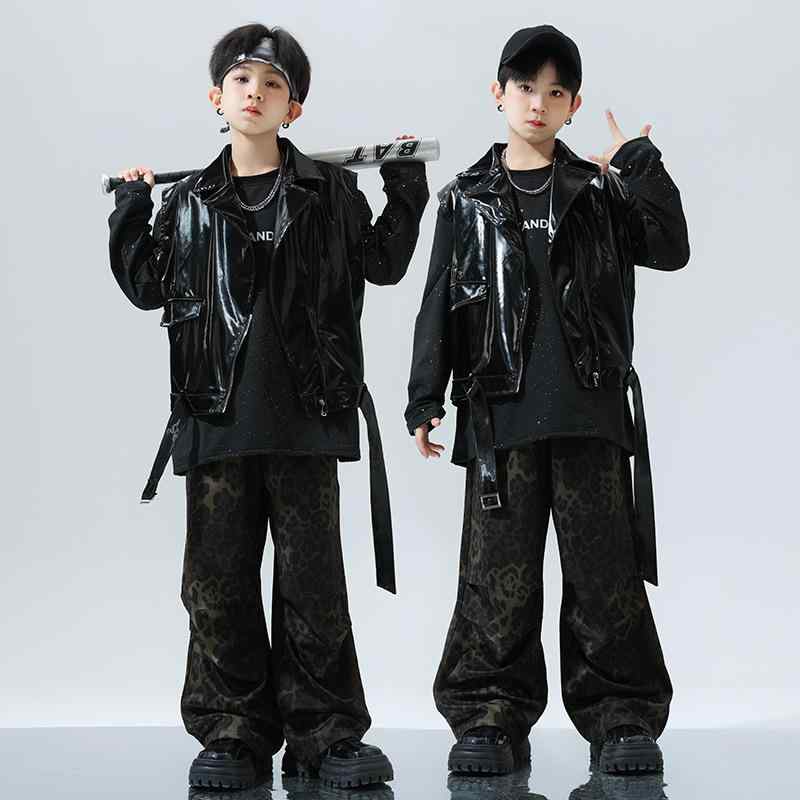 ダンス衣装 男の子用 キッズ ジュニア ストリート ヒップホップ ジャズダンス パフォーマンス 発表会 イベント フェイクレザー ベスト 上下セット クール おしゃれ かっこいい 目立つ トレンド 5,107円