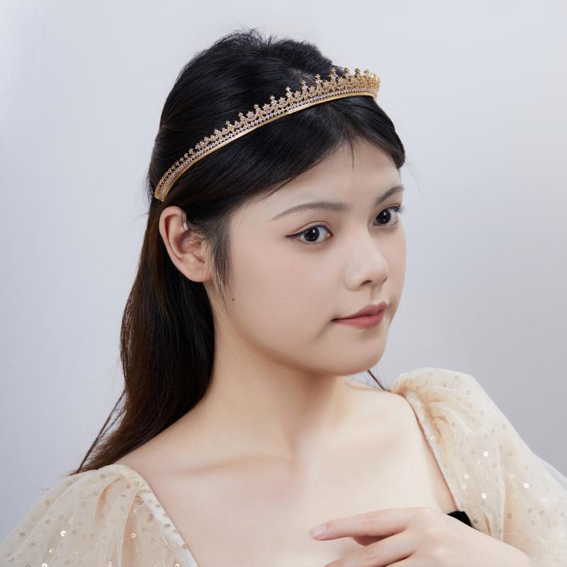 ティアラ レディース ジルコニア クラウン 結婚式 花嫁 ブライダル バロック 高級感 エレガント ラインストーン ヘッドドレス 髪飾り プラチナカラー ゴールドカラー