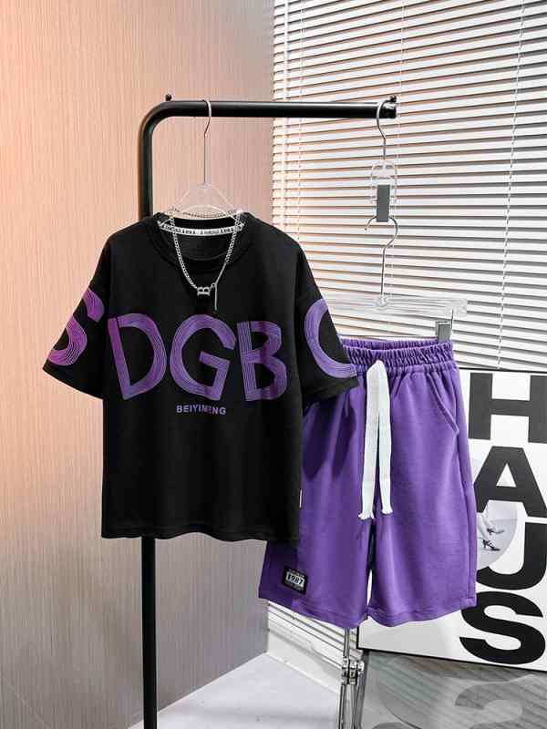 セットアップ 男の子 ジュニア 夏 韓国風 おしゃれ カジュアル ゆったり ロゴ 半袖Tシャツ ハーフパンツ 2点セット 薄手 プルオーバー 綿混 通学 普段着 涼しい パープル