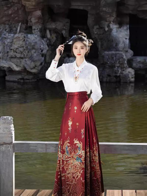 中国民族衣装 漢服 レディース 鳳凰浴火 オリジナル 明代スタイル 織金刺繍 馬面スカート 袴スカート セットアップ 刺・墸デザイン ポリエステル デイリーユース 春秋