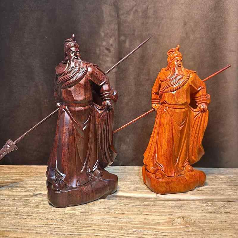 置物 黒檀 高級銘木 木彫り 精巧彫刻 関羽像 刀持ち 武財神 商売繁盛 金運 開運 神像 縁起物 リビング 玄関 オフィス インテリア飾り 中国風 美術工芸品