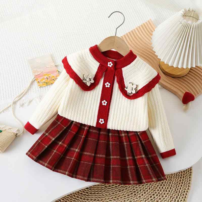 ニット 女の子 キッズ 秋冬 おしゃれ かわいい 韓国ファッション アクリル 長袖 セーター カーディガン風 小花柄 チェック柄 プリーツスカート セットアップ ホワイト レッド