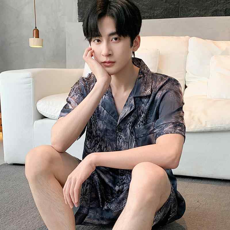 パジャマ メンズ 男性用 夏 接触冷感 薄手 サテン ヒョウ柄 ポリエステル 半袖 短パン 襟付き ルームウェア 部屋着 カジュアル 普段使い 睡眠用 通気性 快適 涼しい 外着用