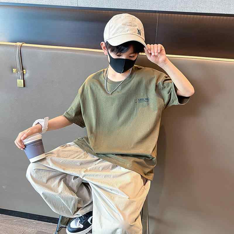 キッズ 男の子 ボーイズ 半袖 長ズボン セットアップ 夏物 ジュニア 小学生 高学年 中学生 薄手 綿 コットン おしゃれ かっこいい 韓国風 カジュアル 九分丈 クロップドパンツ 上下セット