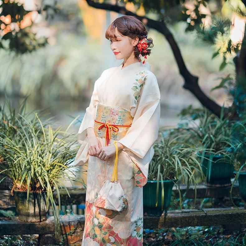 着物 レディース 日本言い慣わし ゆかた 御召しもの アニメ 一こま 上演御召しもの 公演 映画化 コスプレ 書き割り 春夏 パステル色の黄味がかった ポリエステル 刷り上げる シュロの葉