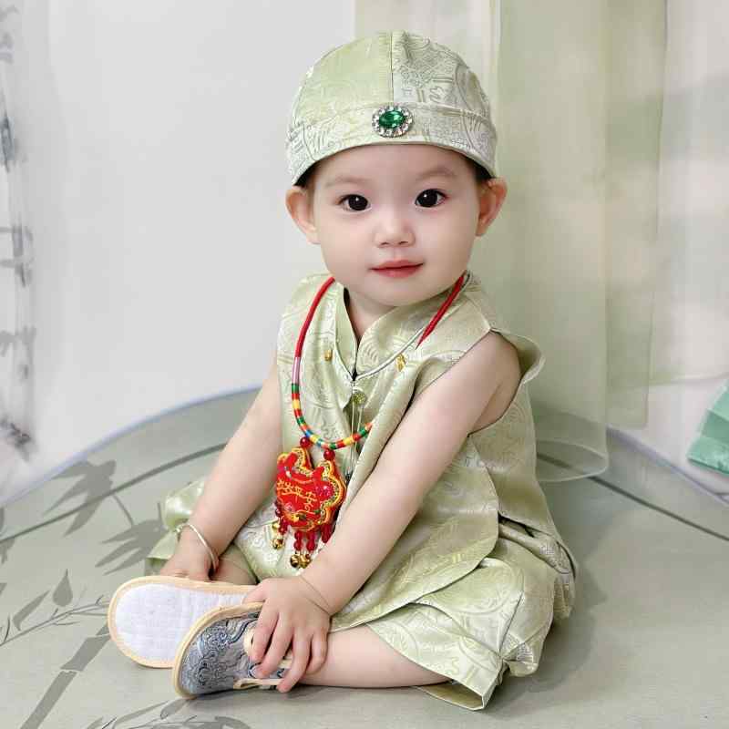 唐装 ベビー 乳幼児 男女兼用 1歳誕生日 バースデー 選び取り お祝い セレモニー 晴れ着 中華風 龍鳳吉祥柄 薄手 柔らかい かわいい 夏物 ポリエステル 綿混