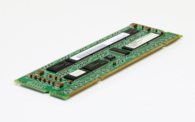 501-5030 Sun Microsystems 512MB SDRAM DIMM Infineon Technologies HYS144V32020WR-8-D【中古】