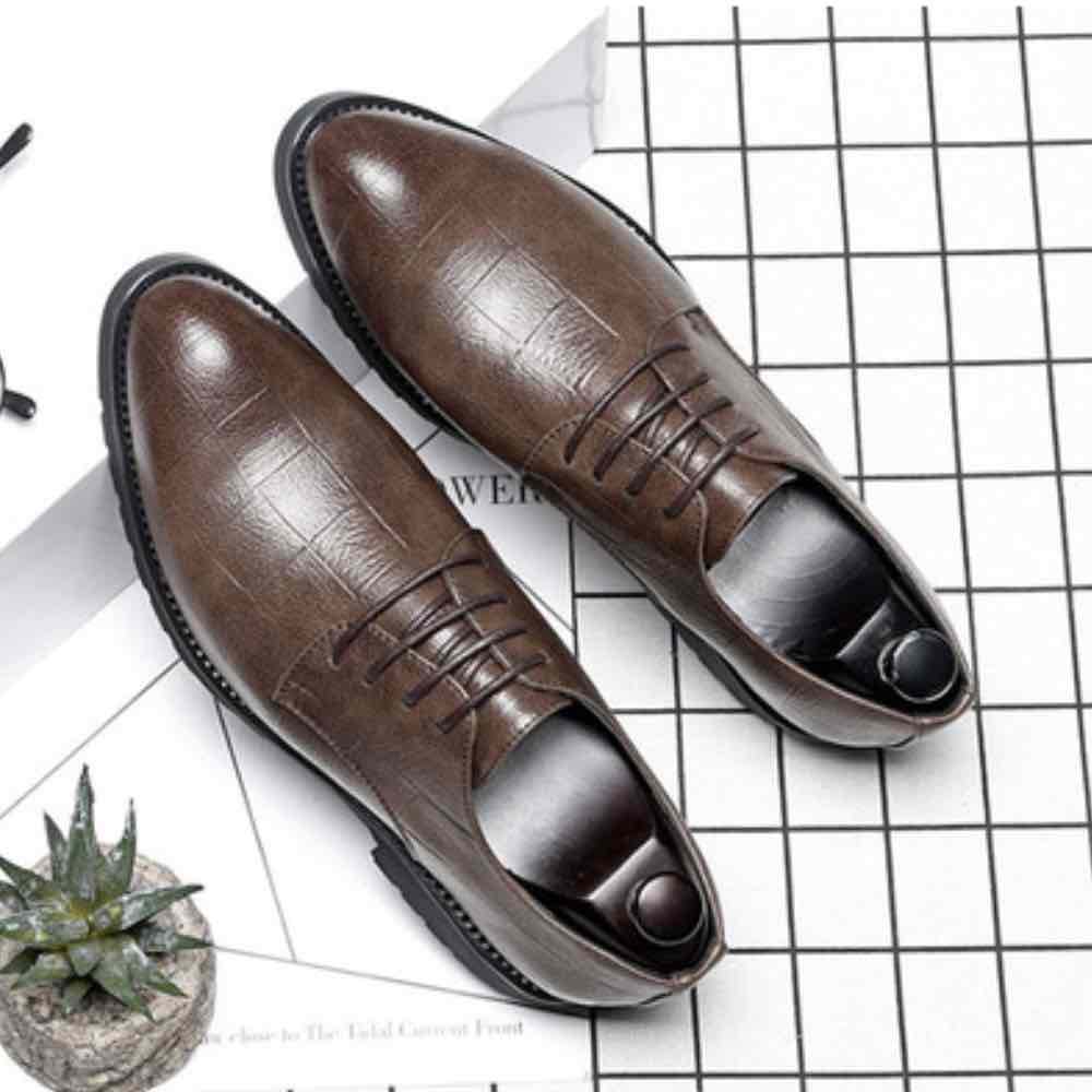 楽天市場 ビジネスシューズ メンズ おしゃれ 革 歩きやすい レザー 靴 紳士靴 夏 大人 秋 幅広 春 フォーマル 軽量 軽い 冬 50代 かっこいい ファッション 春靴 秋靴 冬靴 ブランド お洒落 オフィスカジュアル 40代 30代 Shoes 4e 代 夏靴