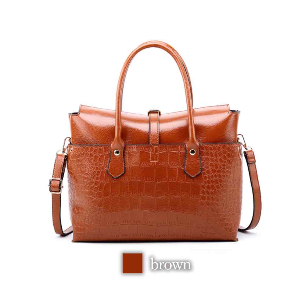 楽天市場 ハンドバッグ レディース ブランド 革 軽い 軽量 レザー 小さめ ショルダー 旅行 おしゃれ 手提げ 黒 大容量 秋 バック ファッション オフィス 50代 鞄 大人 春 夏 冬 カジュアル お洒落 ブランド 40代 30代 Bag 代