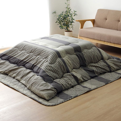 送料無料 メーカー直送 イケヒコ こたつ布団 正方形 掛け敷きセット ラムール グレー 約190 190cm Afyasacco Com