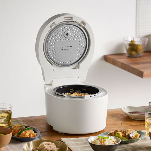 アイリスオーヤマ IHジャー炊飯器 3合 RC-ISA30-W ホワイト｜Webby