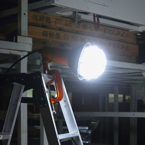 アイリスオーヤマ LED投光器 5500lm LWT-5500CK2