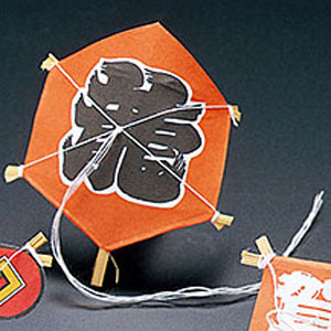 ヤマコー プチ凧 亀甲龍凧 赤 100枚入 64193｜mono