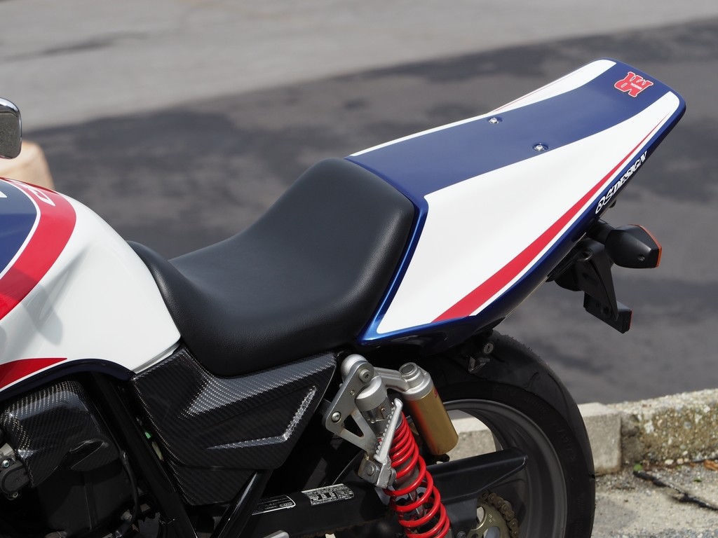 新品未使用 コワース RSスポーツシートカウル カーボン CB1300 SC54 Webike | COERCE コワース RSスポーツシートカウル CB400SB(0-42