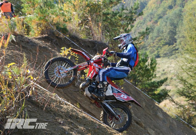 Irc アイアールシー Ix 09w Gekkota 90 100 16 52m Wt ゲコタ タイヤ Vned Org