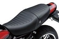 Kawasaki カワサキ ハイシート Z900RS KAWASAKI シート シート関連 外装｜ウェビック　店