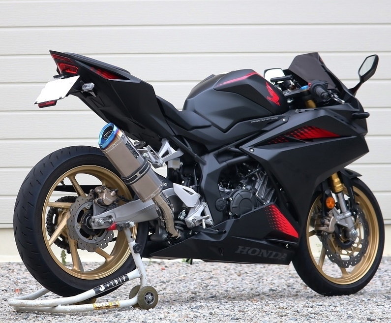 WR&rsquo;S ダブルアールズ 【JMCA認証】SS-OVAL(ショート) スリップオンマフラー CBR250RR HONDA ホンダ マフラー サイレンサータイプ：ソリッドチタンサイレンサー｜ウェビック　店