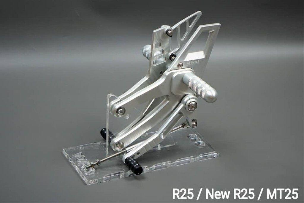 WR3 ダブルアールスリー バックステップキット Vシリーズ MT-25 YZF-R25 MT03 YZF-R3 YAMAHA ヤマハ バックステップ ステップ 足回り